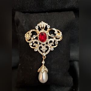 #3. Vintage Style Edwardian Brooch